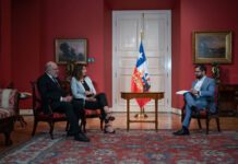 Grandes Maestros Visitan a Presidente Boric