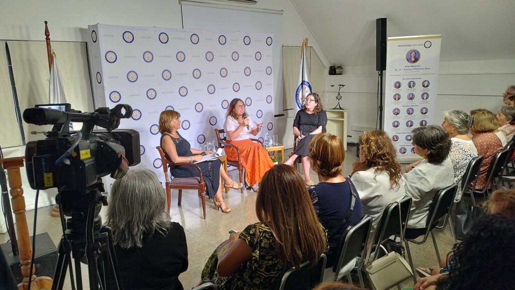Gran Logia Femenina realiza conversatorio sobre desafíos de géneros en la sociedad actual desafíos de género desafíos de género
