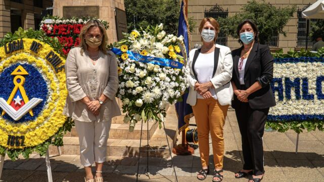 Ofrenda Floral Monumento Pedro Aguirre Cerda Ofrenda Floral Monumento Pedro Aguirre Cerda Ofrenda Floral Monumento Pedro Aguirre Cerda