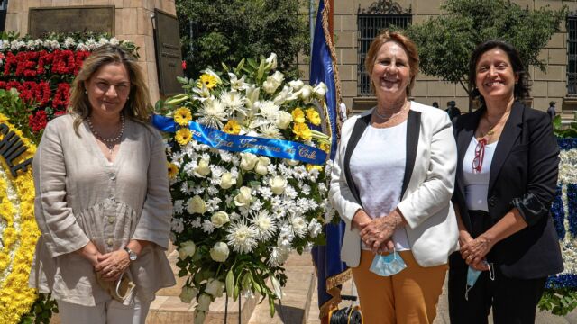 Ofrenda Floral Monumento Pedro Aguirre Cerda Ofrenda Floral Monumento Pedro Aguirre Cerda Ofrenda Floral Monumento Pedro Aguirre Cerda